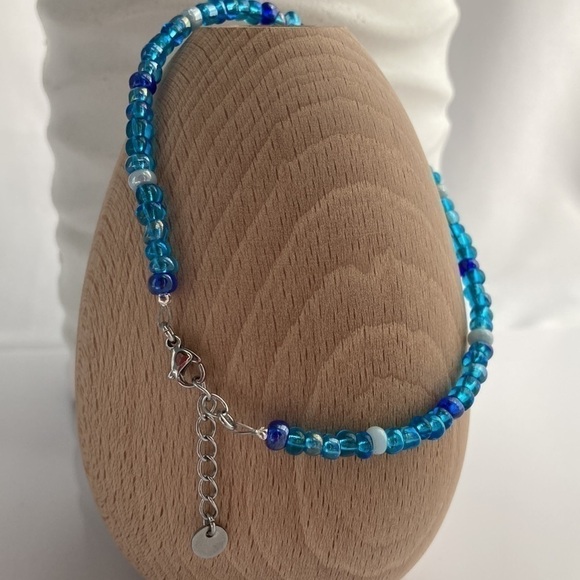 BEADED Anklet Blue - Picture 4 of 11